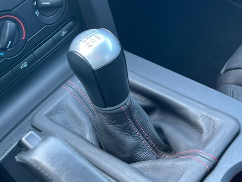 Used 2009 Ford Mustang Shelby GT500 image 19