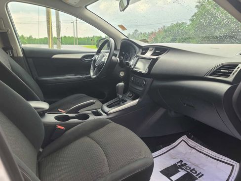 Used 2019 Nissan Sentra S image 14