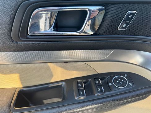 Used 2017 Ford Explorer 4WD image 16