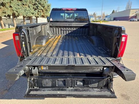 Used 2024 GMC Sierra 3500 Denali Ultimate AWD/4WD image 35