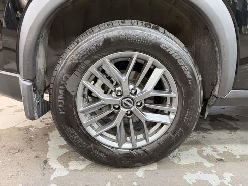 Used 2026 Nissan Rogue S AWD/4WD image 25