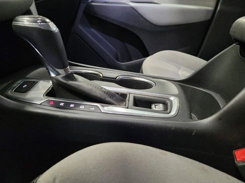 Used 2018 Chevrolet Equinox LT FWD image 26