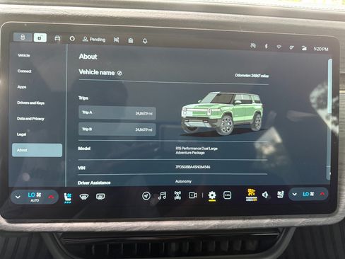 Used 2025 Rivian R1S Adventure AWD/4WD image 29