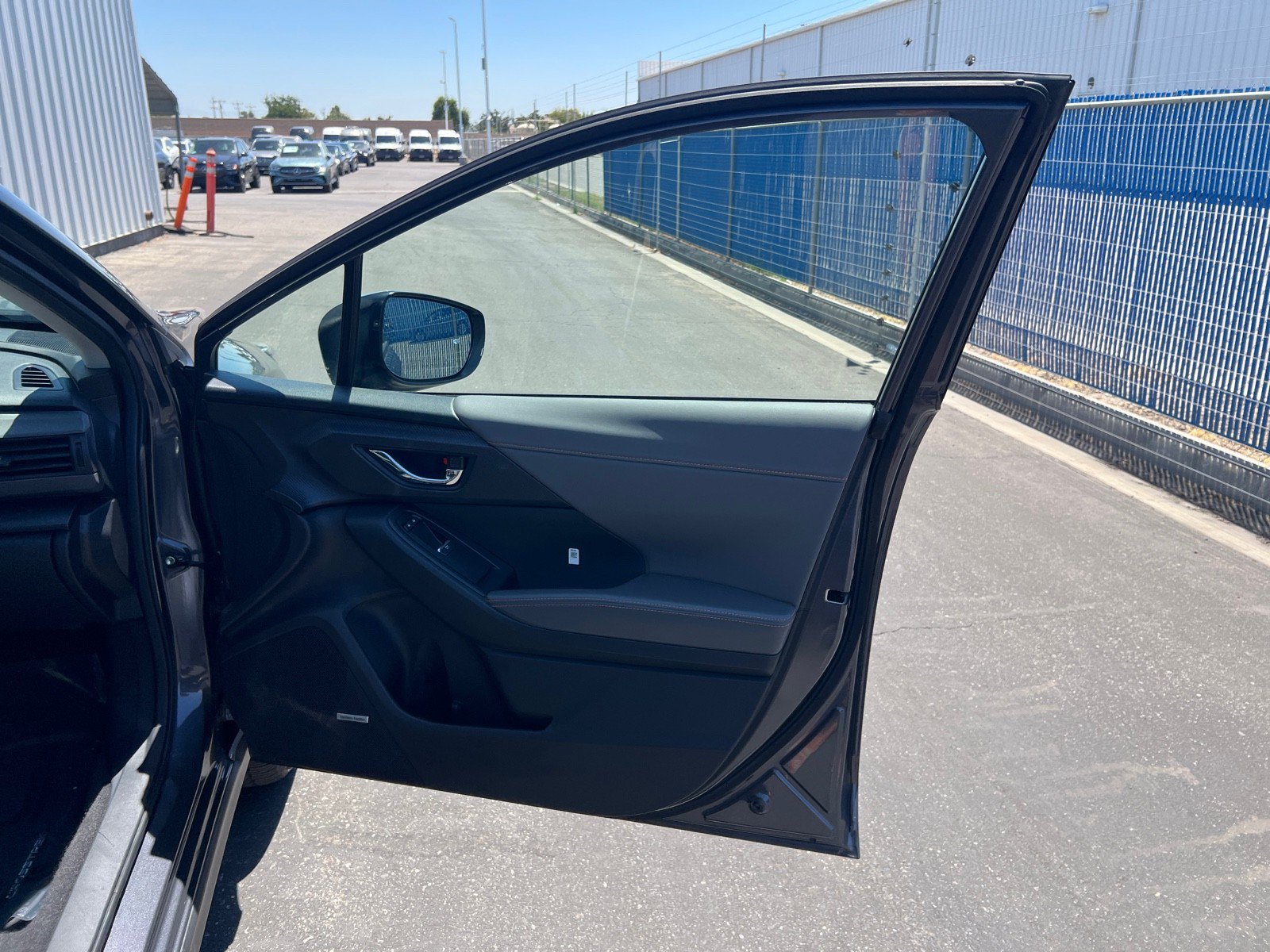 Certified 2025 Subaru Crosstrek 2.5i Limited w/ Crosstrek Mirror Package AWD/4WD image 23