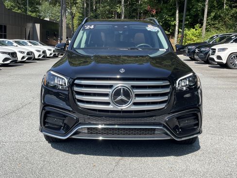 Certified 2024 Mercedes-Benz GLS 450 4MATIC image 3