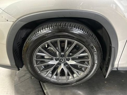 Certified 2022 Lexus RX 350 F Sport AWD/4WD image 39