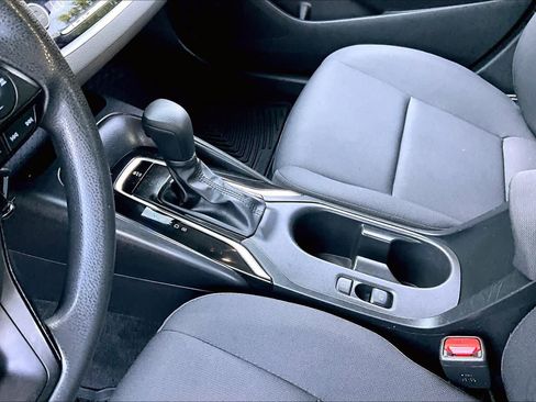 Used 2023 Toyota Corolla LE FWD image 15