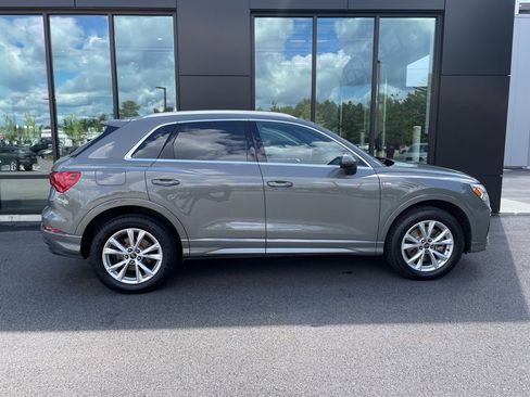 Used 2024 Audi Q3 2.0T Premium image 5