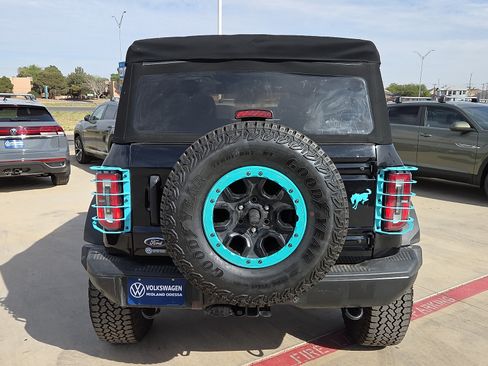Used 2022 Ford Bronco Badlands AWD/4WD image 4
