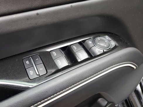 Used 2023 Cadillac Escalade Sport w/ LPO, ONYX Package image 21