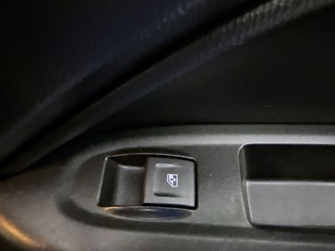 Used 2018 Chevrolet Colorado ZR2 AWD/4WD image 30