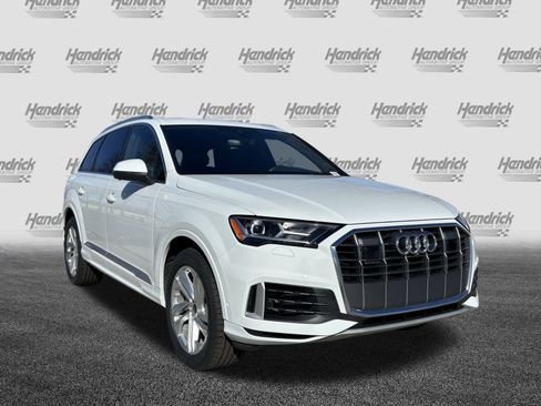 Used 2023 Audi Q7 3.0T Premium Plus w/ Premium Plus Package image 2