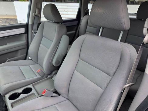 Used 2011 Honda CR-V LX image 28