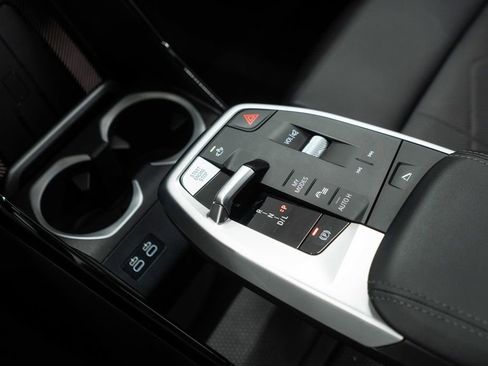 Used 2025 BMW X2 xDrive28i image 16