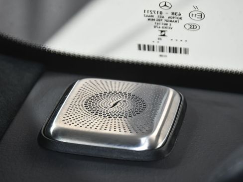 Used 2025 Mercedes-Benz G 550 image 36