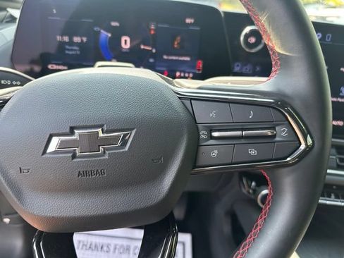 Used 2024 Chevrolet Equinox EV RS FWD image 21