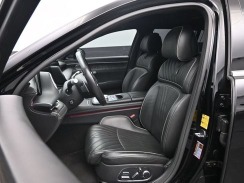 Used 2023 Genesis G90 3.5T AWD/4WD image 21