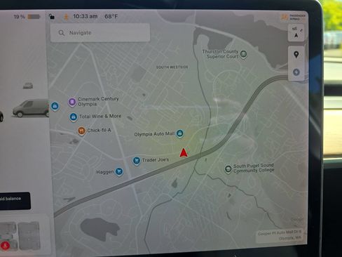 Used 2020 Tesla Model Y Long Range AWD/4WD image 25