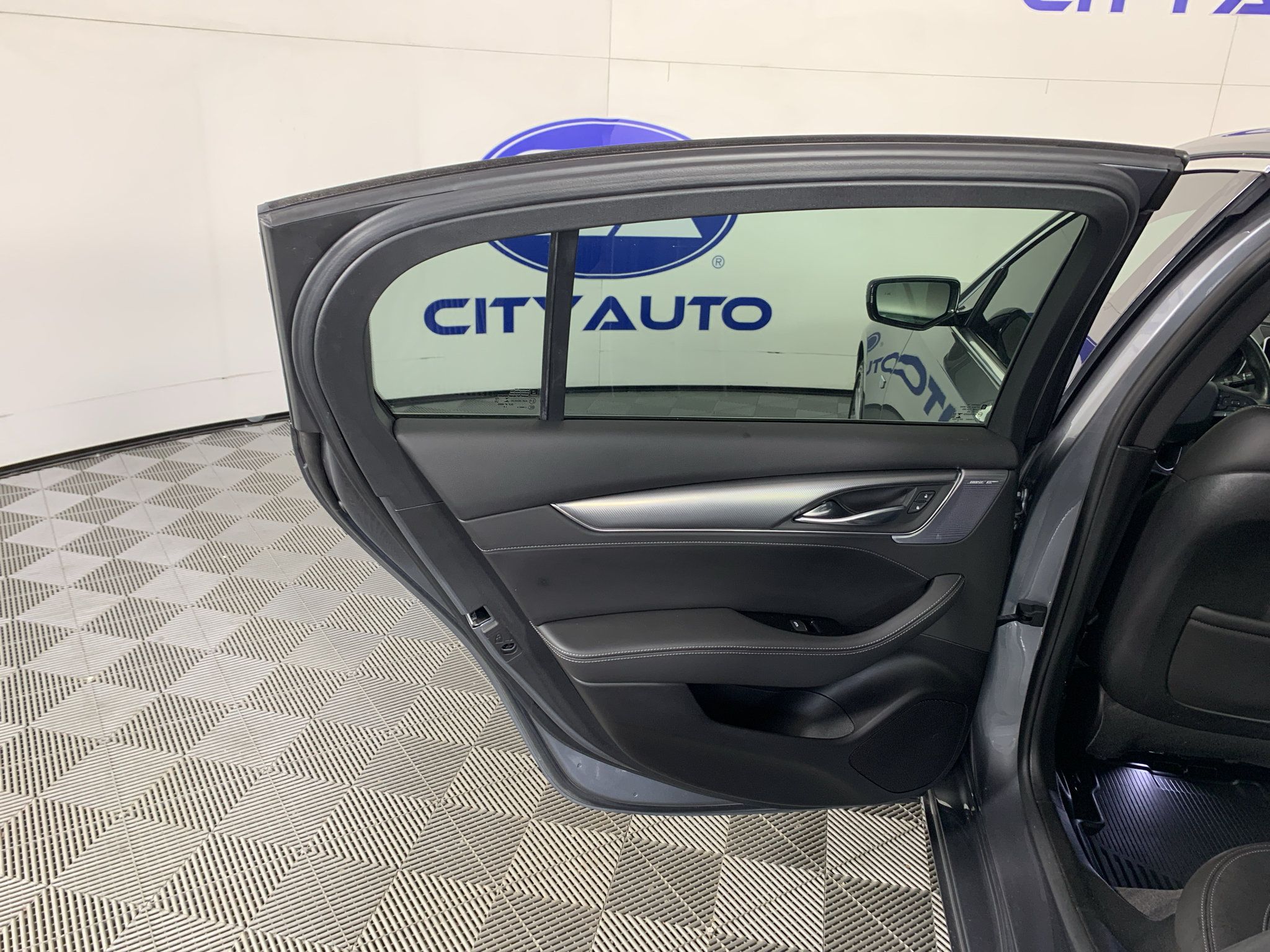 Used 2020 Cadillac CT5 Premium Luxury RWD image 28