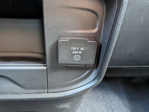 New 2025 RAM 2500 Tradesman image 19