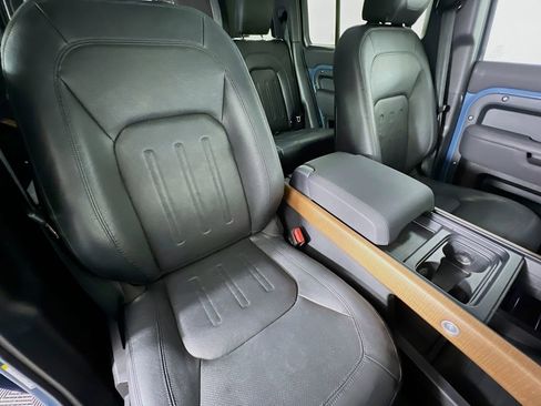Used 2022 Land Rover Defender 110 S image 29