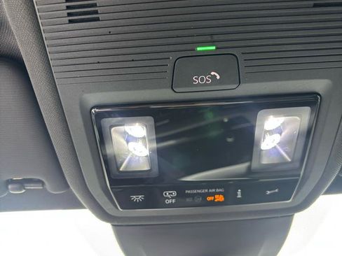 Used 2022 Volkswagen GTI S FWD image 18