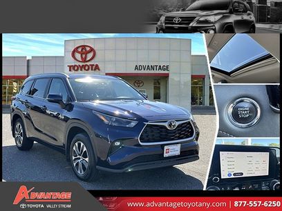 Used 2023 Toyota Highlander XLE
