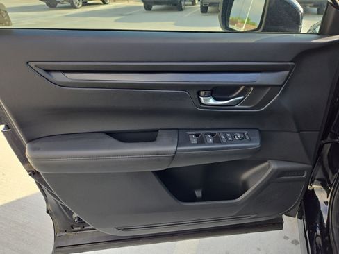 Used 2024 Honda CR-V LX image 13