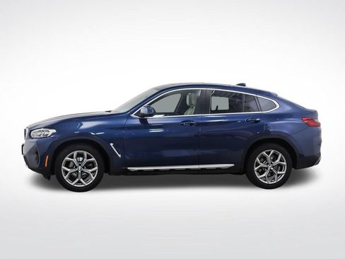 Used 2023 BMW X4 xDrive30i w/ Premium Package AWD/4WD image 2