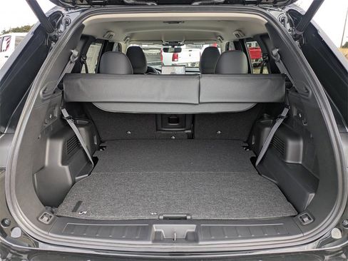 New 2026 Mitsubishi Outlander SE image 12