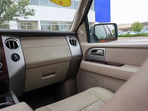Used 2010 Ford Expedition Limited AWD/4WD image 13