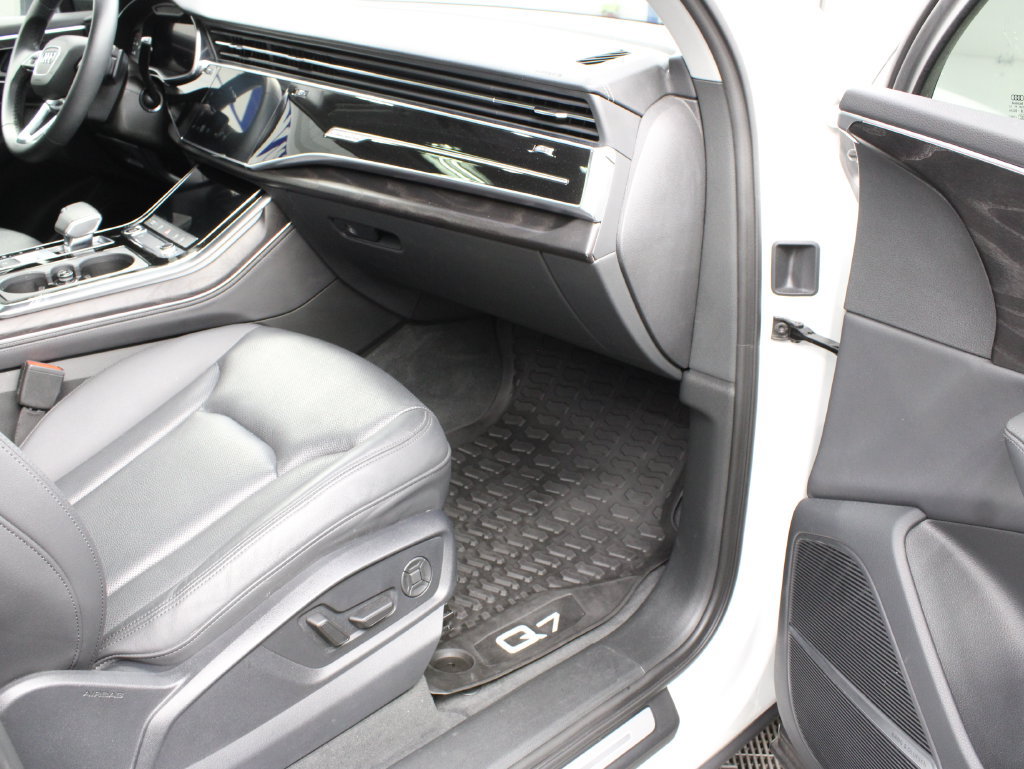 Used 2024 Audi Q7 2.0T Premium Plus AWD/4WD image 41