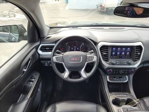 Used 2023 GMC Acadia SLT image 27