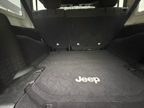 Used 2017 Jeep Wrangler Unlimited Sport w/ Quick Order Package 24S image 15