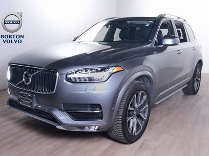 Used 2017 Volvo XC90 T6 Momentum w/ Vision Package
