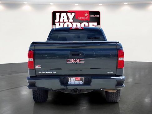 Used 2017 GMC Sierra 1500 SLE w/ SLE Value Package AWD/4WD image 5