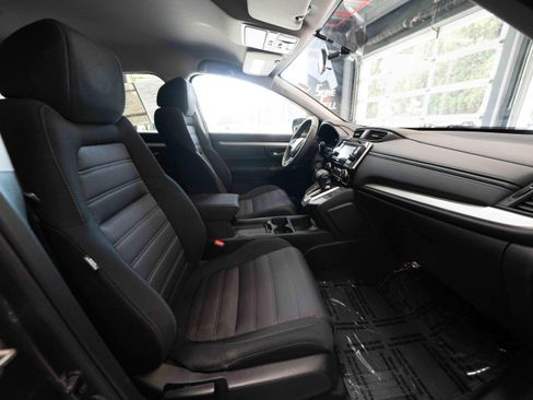 Used 2018 Honda CR-V LX image 27