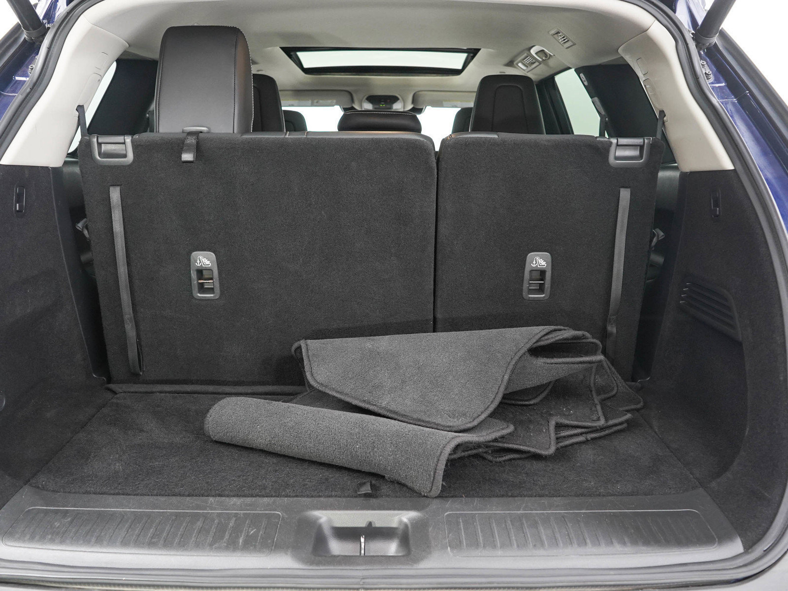 Used 2025 INFINITI QX60 Luxe AWD/4WD image 9