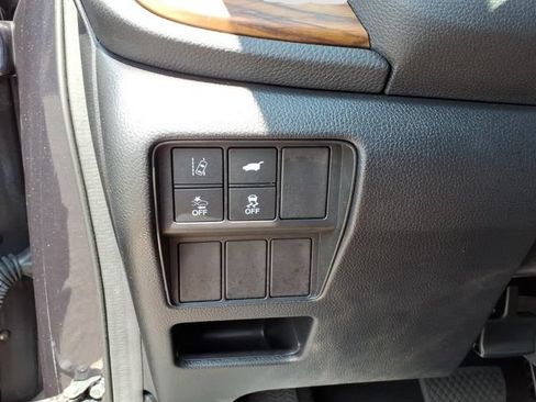 Used 2017 Honda CR-V EX-L image 12