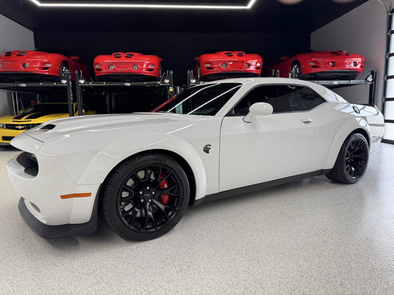 Used 2023 Dodge Challenger SRT Hellcat RWD image 7