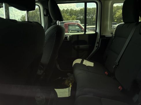 Used 2020 Jeep Wrangler Unlimited Sport S AWD/4WD image 9