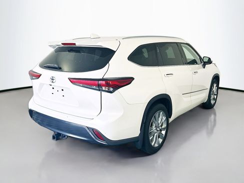 Used 2020 Toyota Highlander Limited AWD/4WD image 7