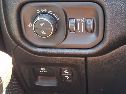Certified 2026 RAM 1500 Laramie w/ Sport Appearance Package AWD/4WD image 23