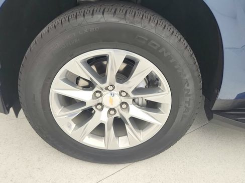 Certified 2025 Chevrolet Tahoe Premier RWD image 32