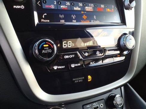 Certified 2024 Nissan Murano SV image 18