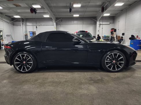 Used 2016 Jaguar F-TYPE Convertible image 3