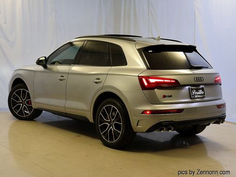 Used 2025 Audi SQ5 Premium Plus AWD/4WD image 9