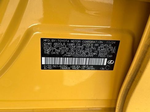 Used 2025 Lexus IS 500 image 28