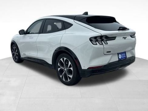 Used 2021 Ford Mustang Mach-E Premium image 5