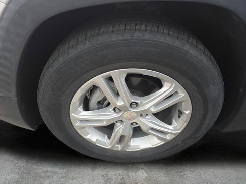 Used 2021 GMC Terrain SLE w/ Driver Convenience Package FWD image 17
